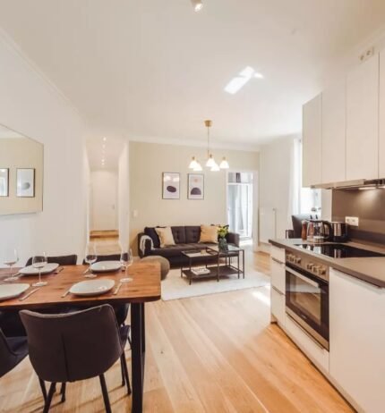 Moderne 2-Zimmer-Wohnung mit Balkon in bester Lage von Hamburg